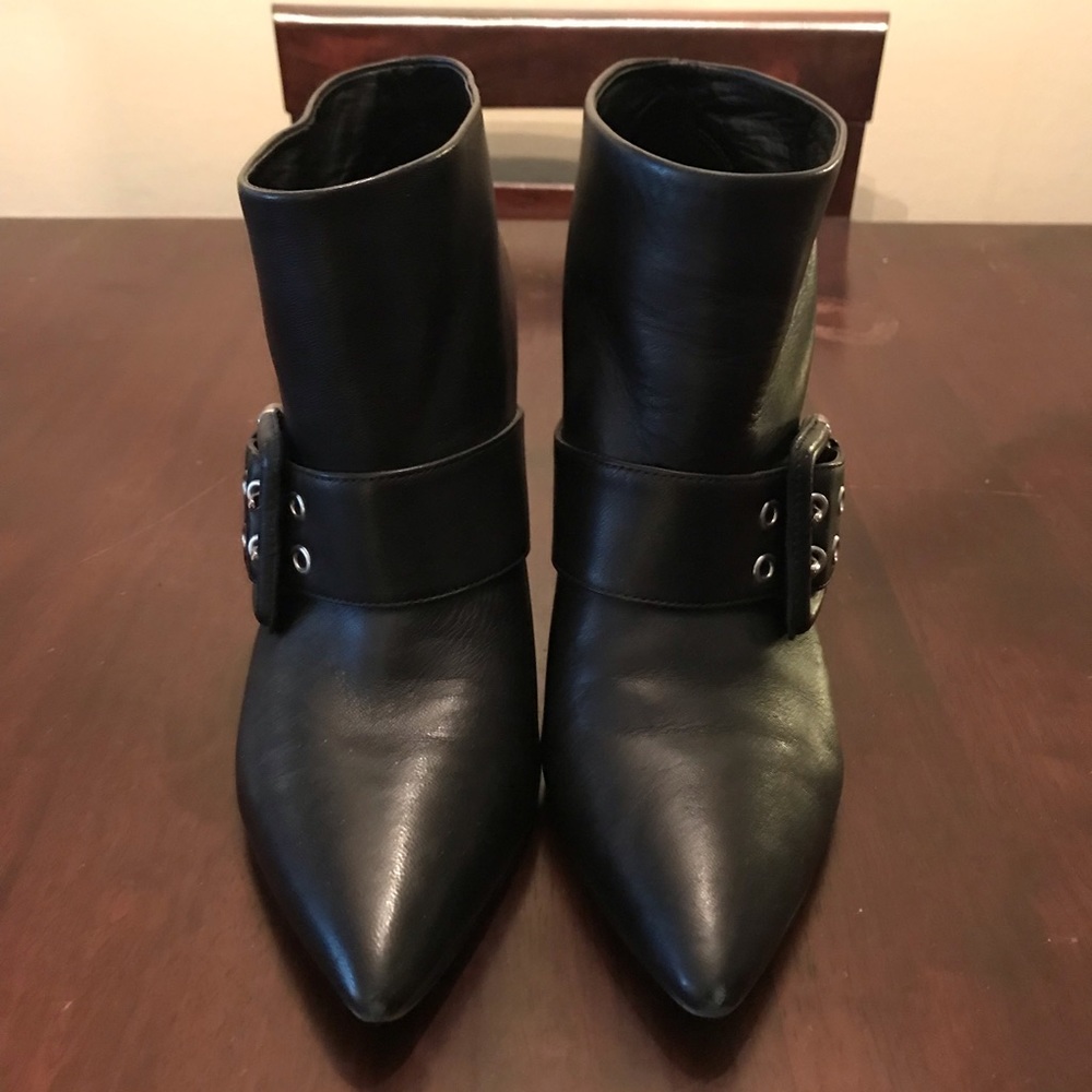 Nine West Boots w Buckle